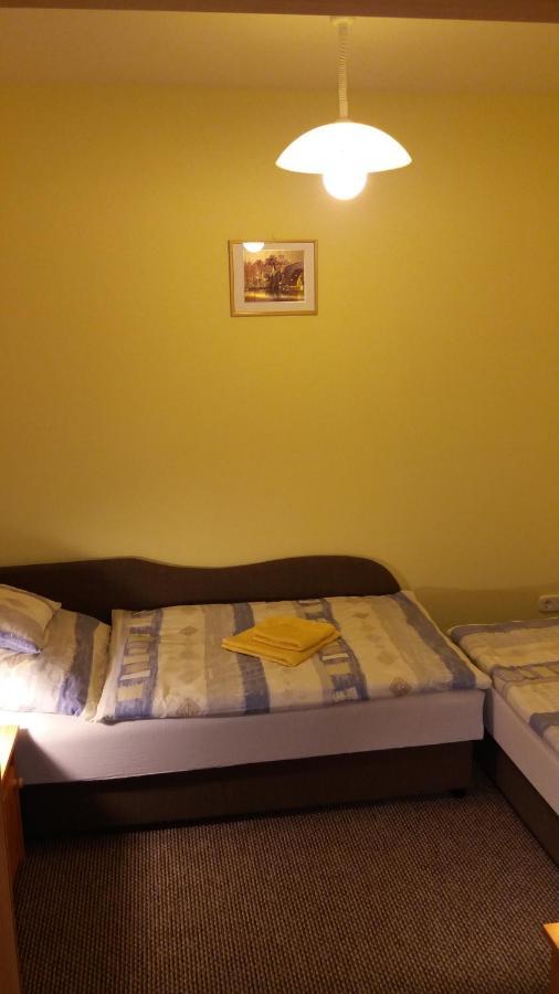 Molnar Apartman Heviz Ngoại thất bức ảnh